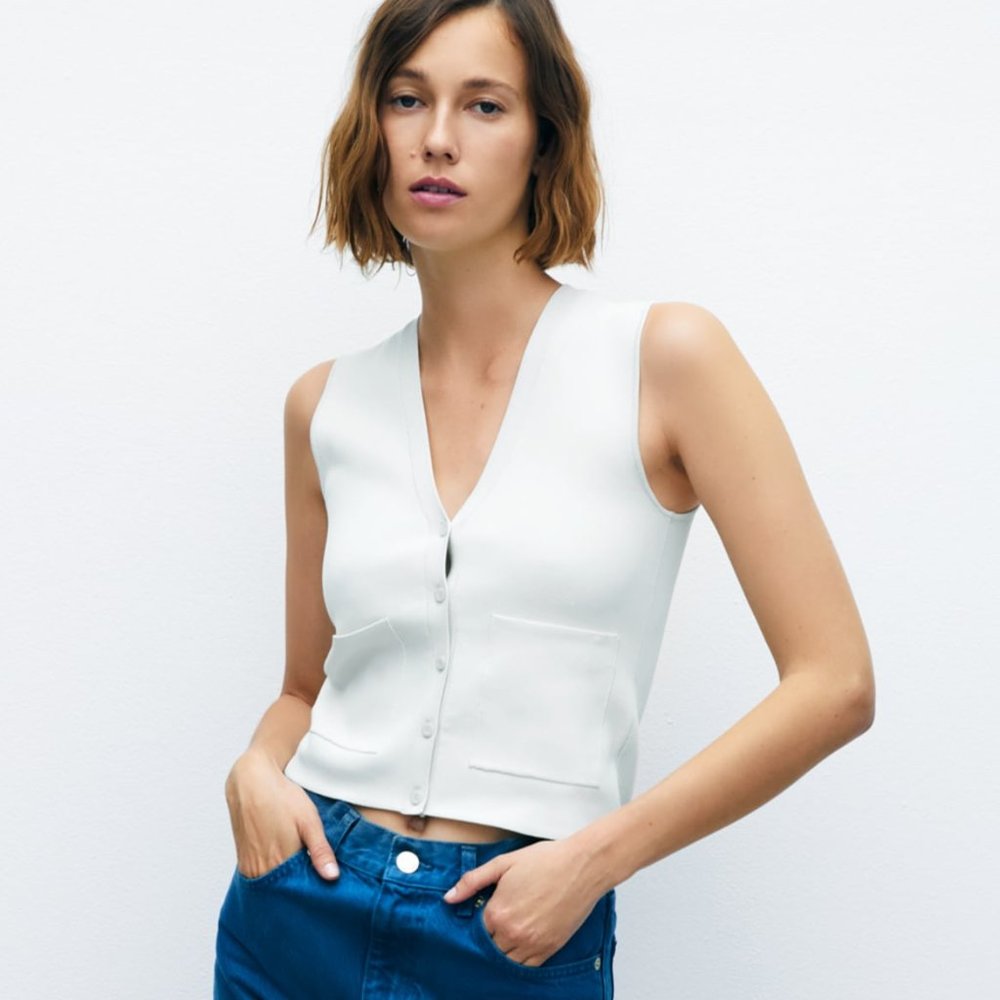 NWT Zara V-Neck Knit Vest with Pockets